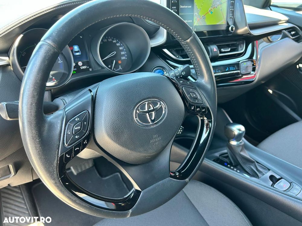 Toyota C-HR 1.8 HSD 4x2 CVT C-enter - 18