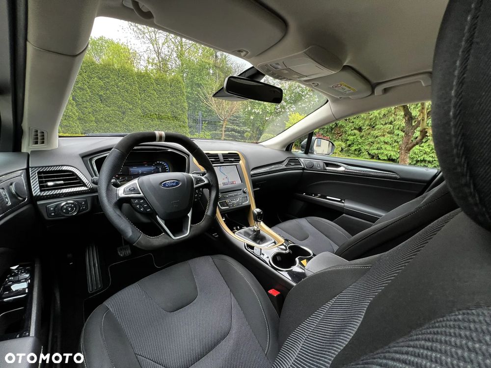 Ford Mondeo 2.0 TDCi STart-Stopp ST-Line - 27