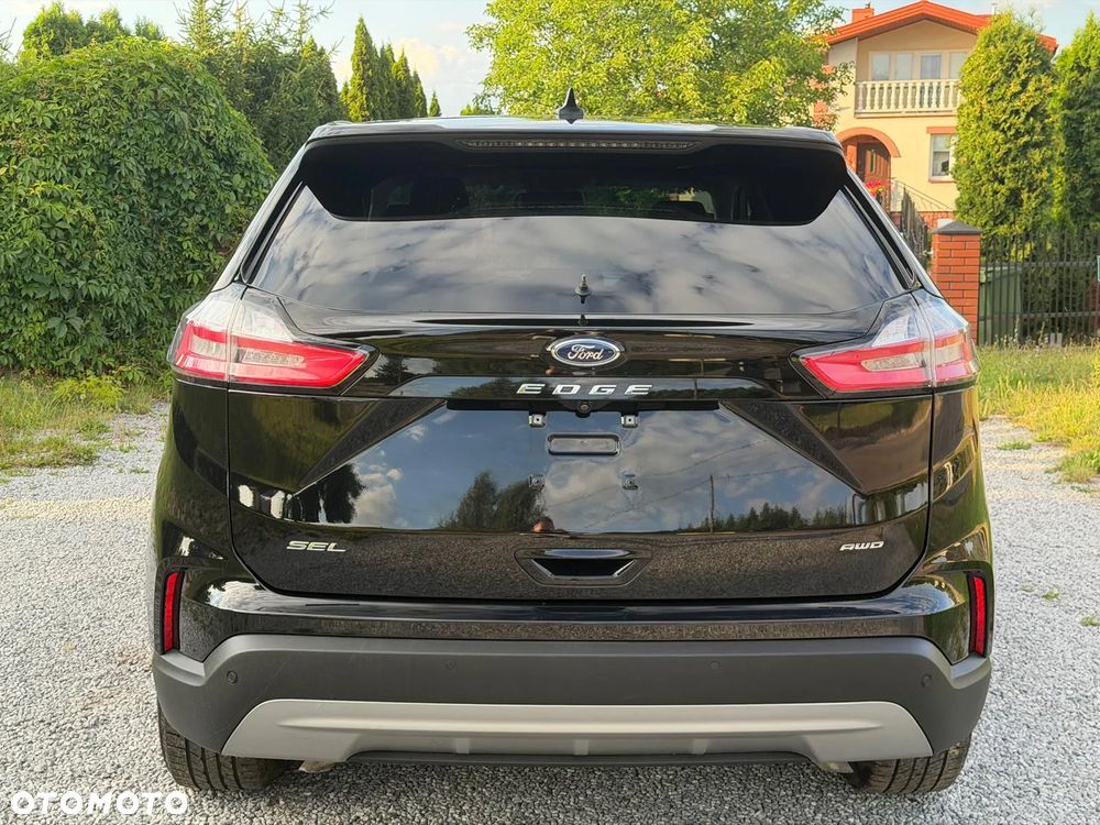 Ford Edge - 5
