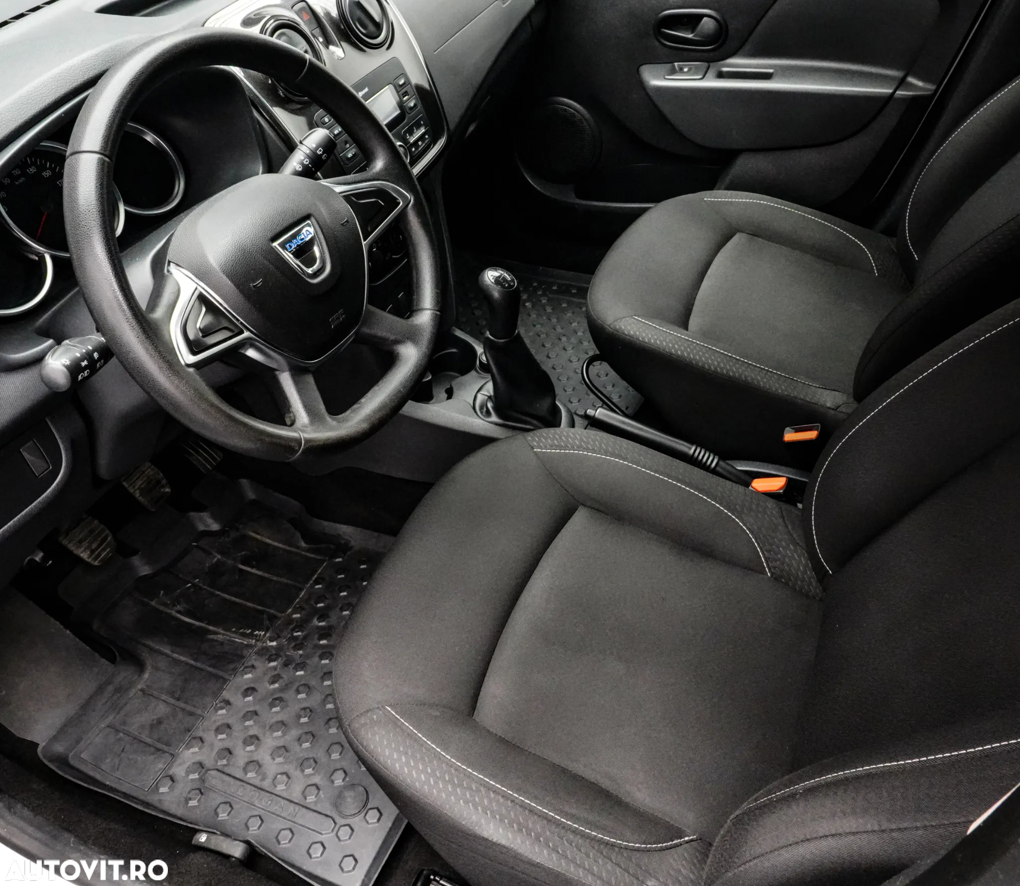 Dacia Logan MCV 1.5 dCi Ambiance - 12