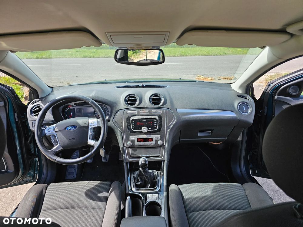 Ford Mondeo 2.0 Titanium - 14