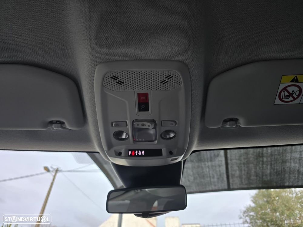 Citroën C4 1.2 PureTech Plus - 21