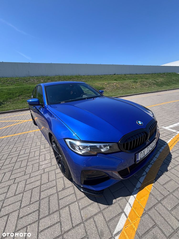 BMW Seria 3 320d M Sport - 3
