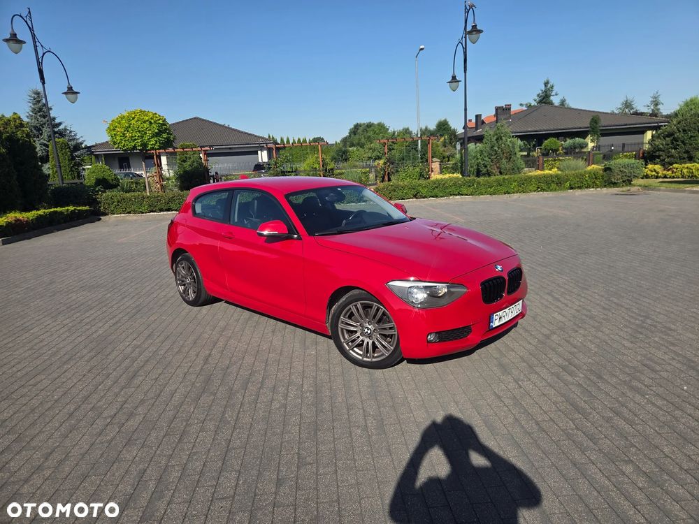 BMW Seria 1 116d - 11