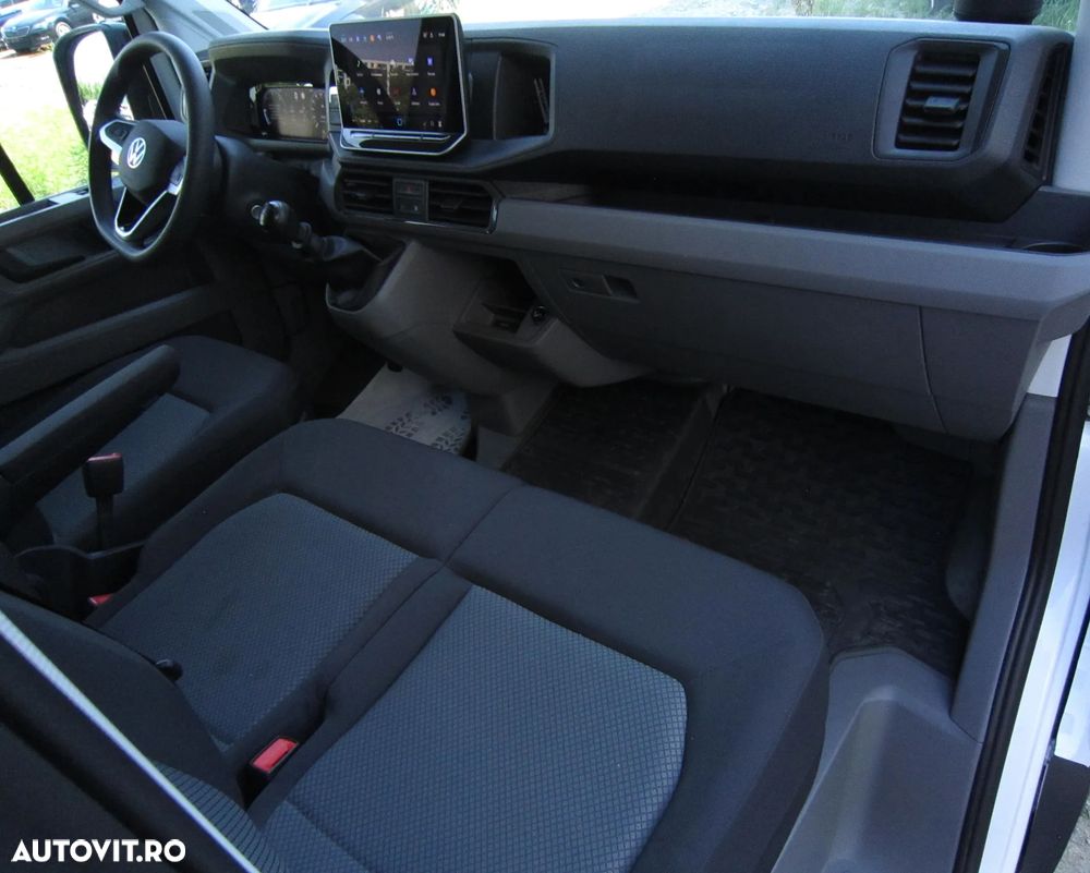 Volkswagen CRAFTER - 12