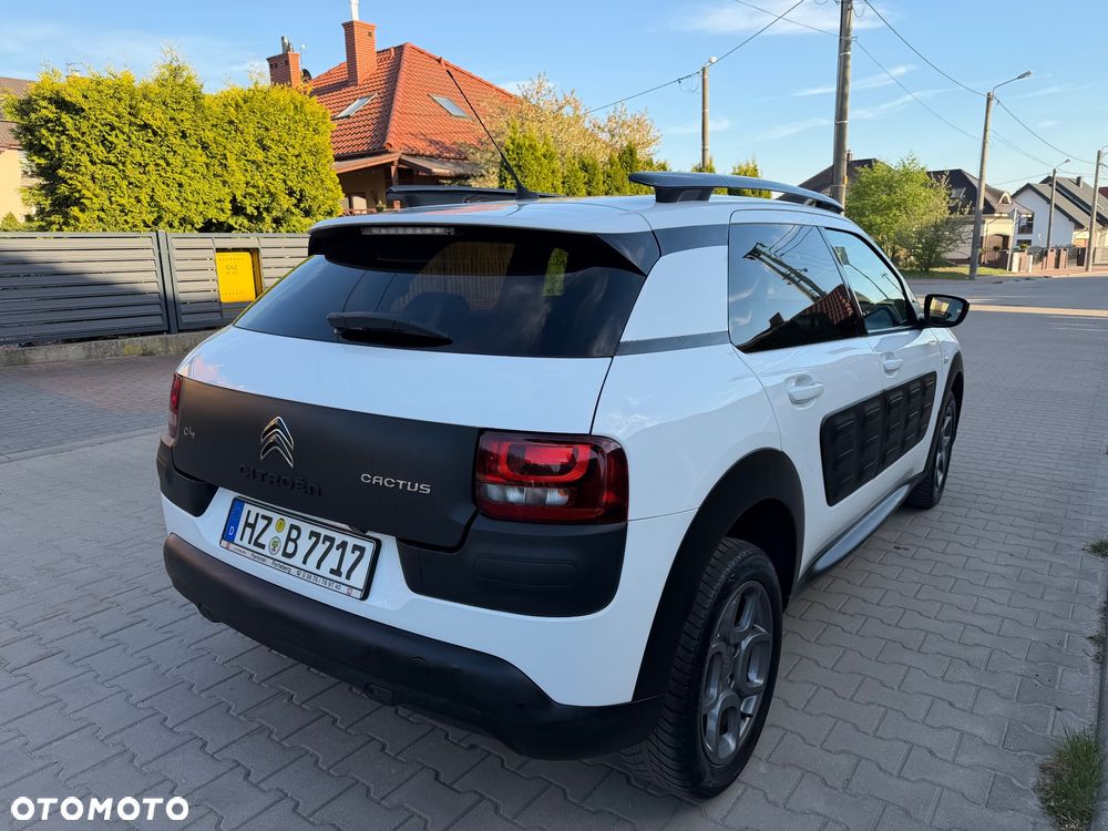 Citroën C4 Cactus - 16
