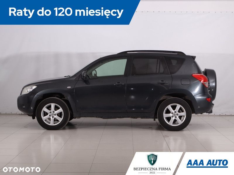 Toyota RAV4 - 4