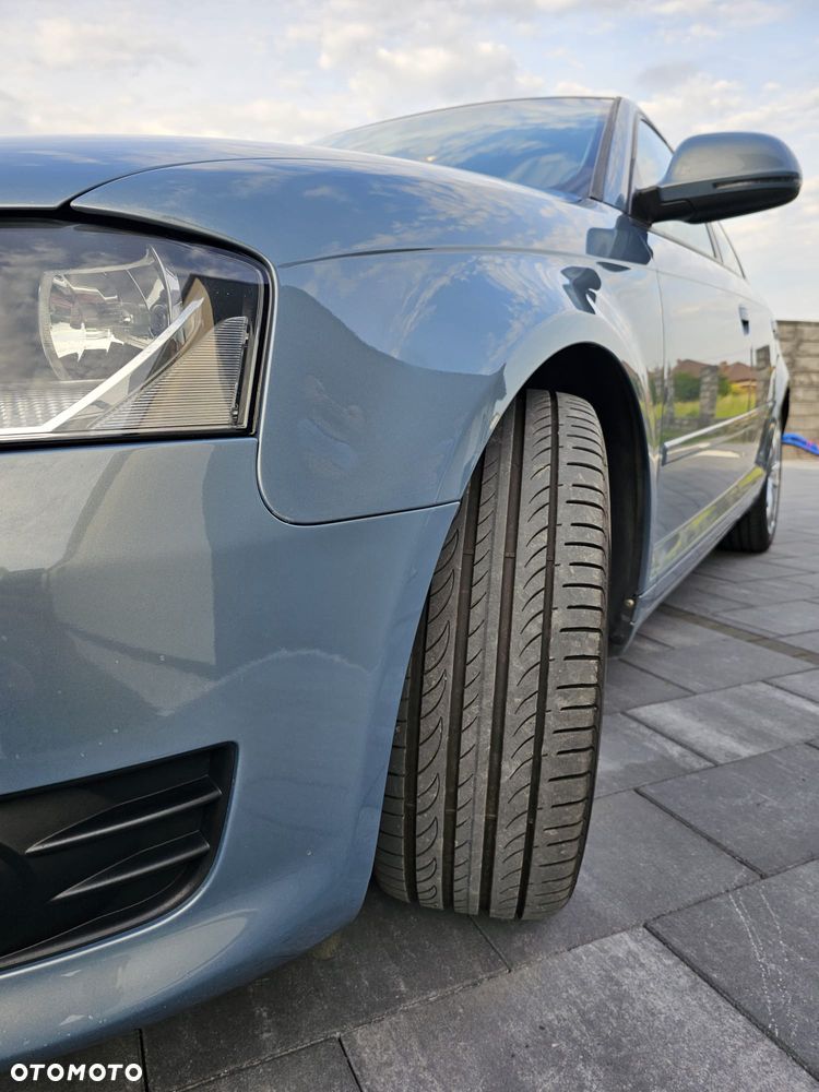 Audi A3 Sportback 2.0 TDI Ambiente - 10