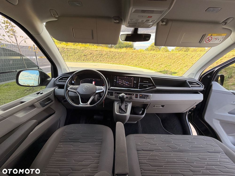 Volkswagen Caravelle 2.0 TDI L2 Comfortline DSG - 8