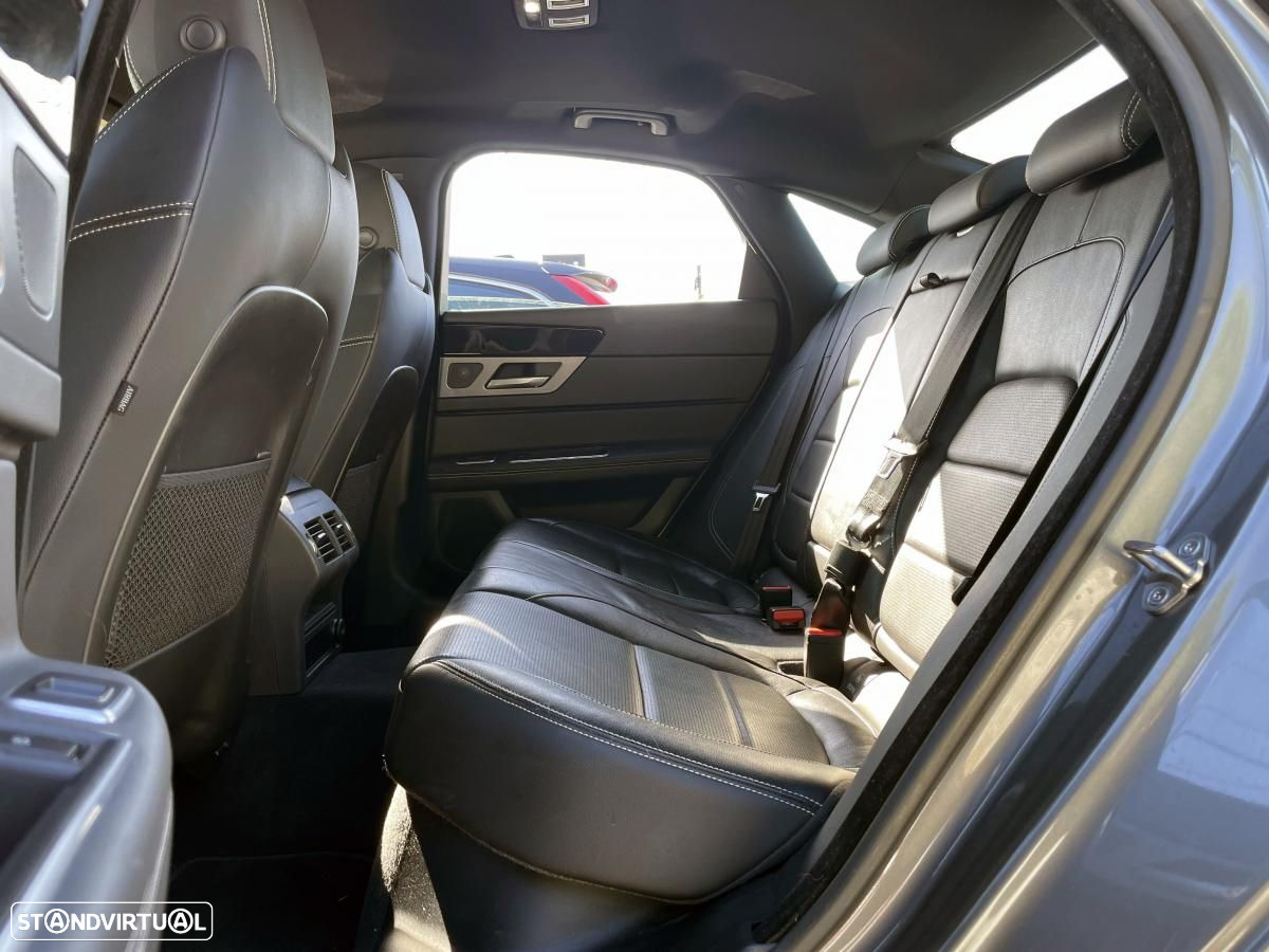 Jaguar XF E-Performance Aut. R-Sport - 20