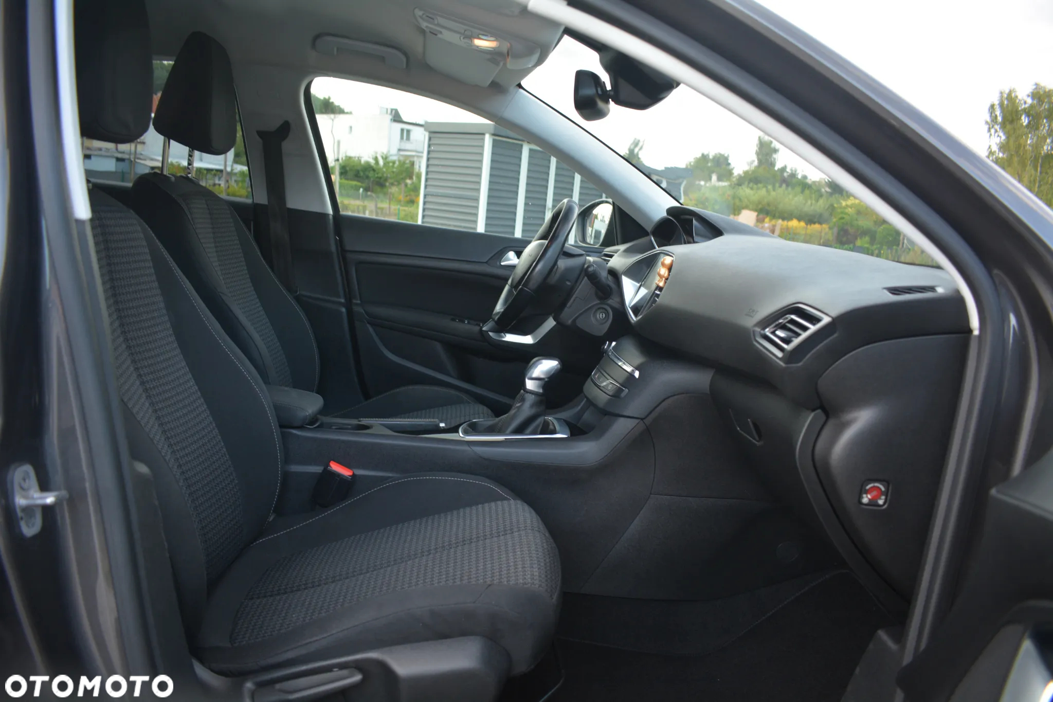 Peugeot 308 - 23