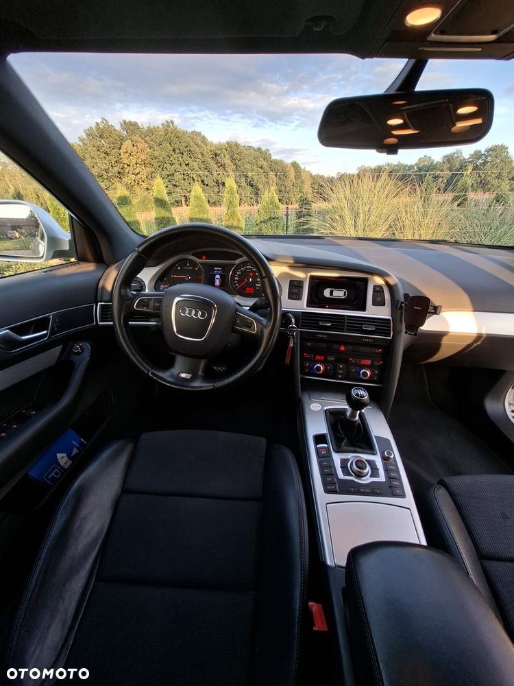 Audi A6 Avant - 11