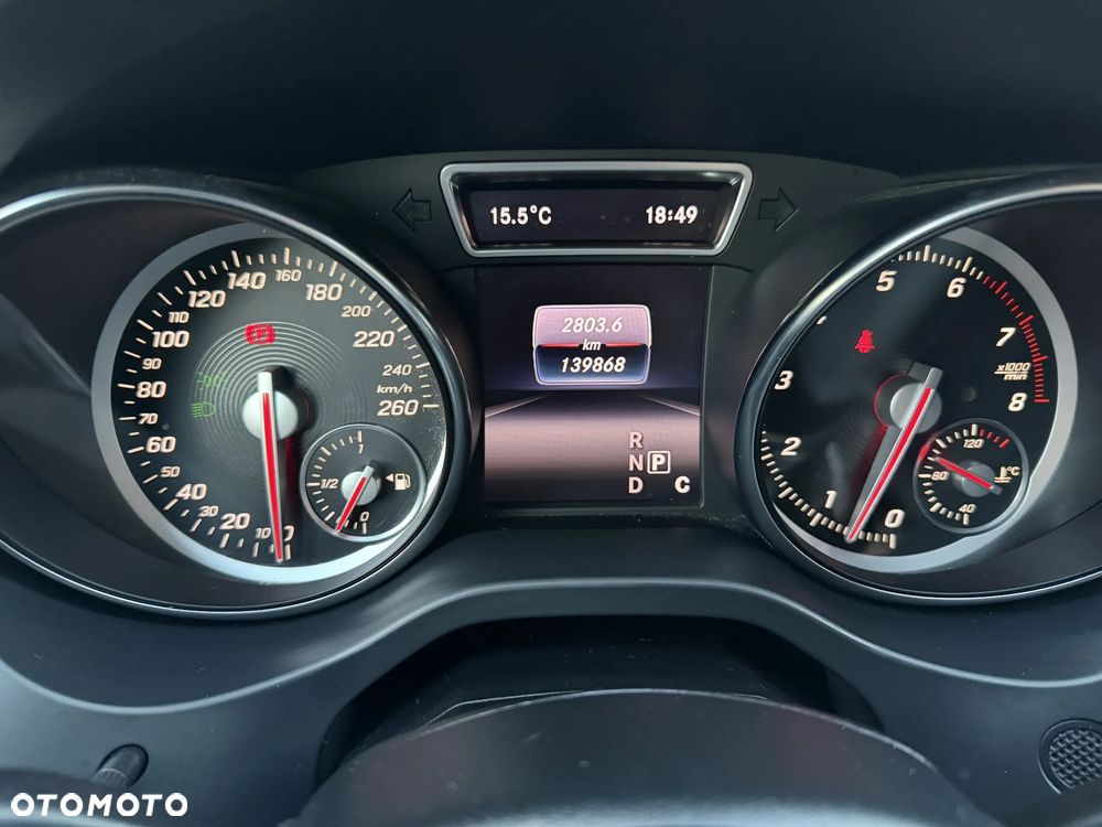 Mercedes-Benz CLA 250 7G-DCT AMG Line - 11