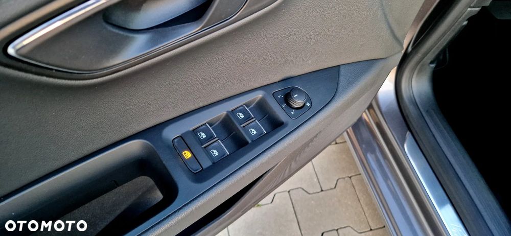 Seat Leon 2.0 TDI DSG FR - 28