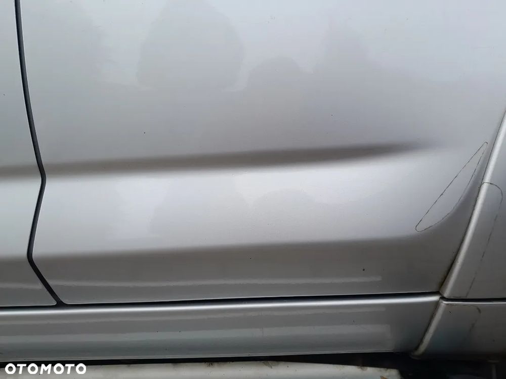 TOYOTA RAV4 III 05-12R DRZWI LEWE TYLNE LEWY TYŁ KOLOR: 1F7 - 5
