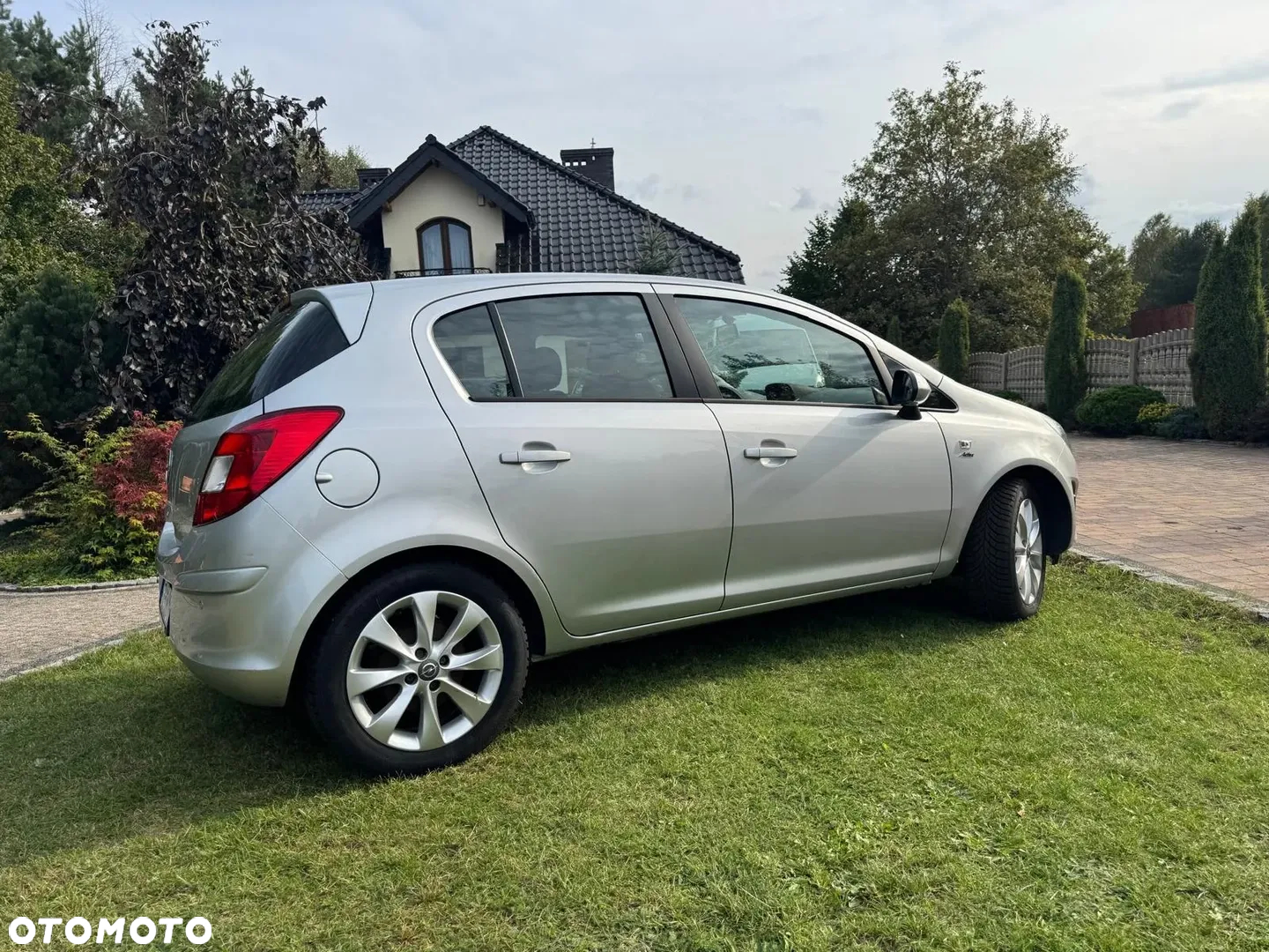 Opel Corsa 1.4 16V Active - 23