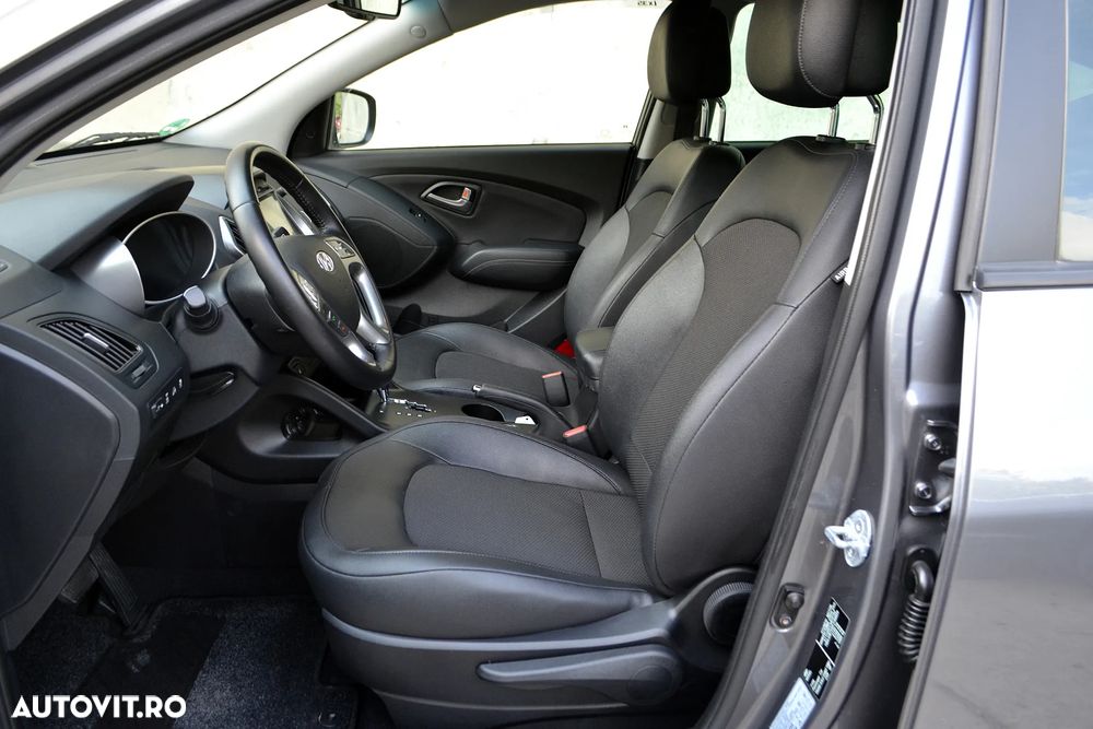 Hyundai ix35 2.0 CRDI 4WD Automatik Style - 11