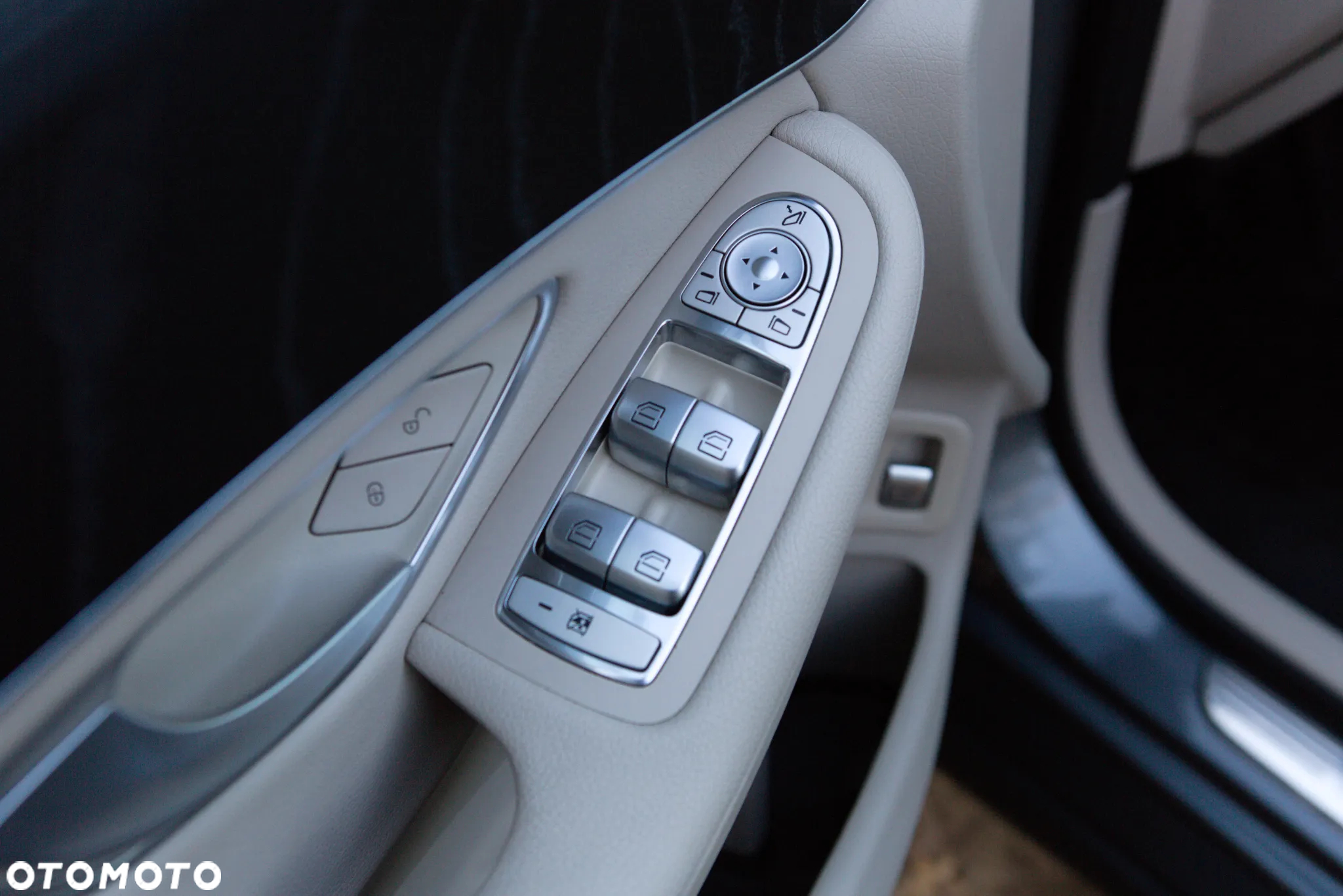 Mercedes-Benz GLC 350 e 4Matic 7G-TRONIC - 19