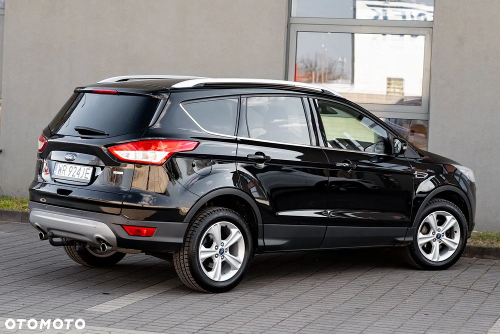Ford Kuga 1.5 EcoBoost 2x4 Titanium - 14