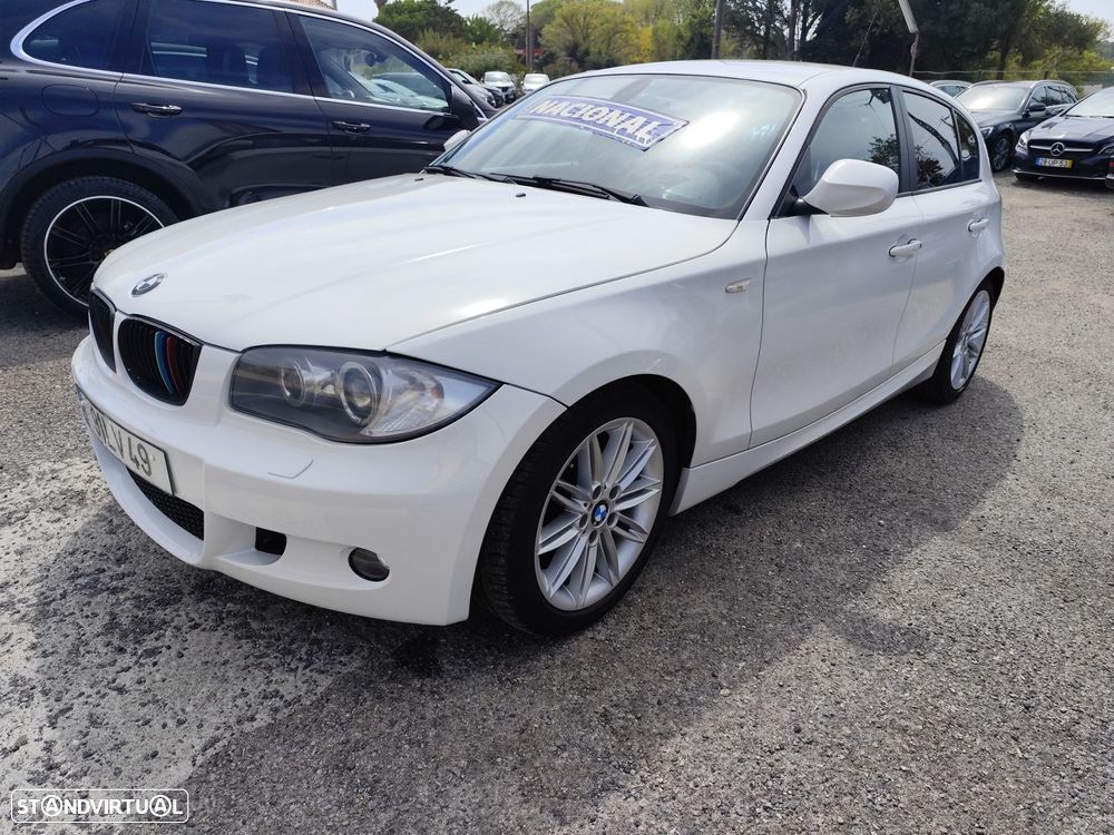 BMW 118 d Pack M - 4