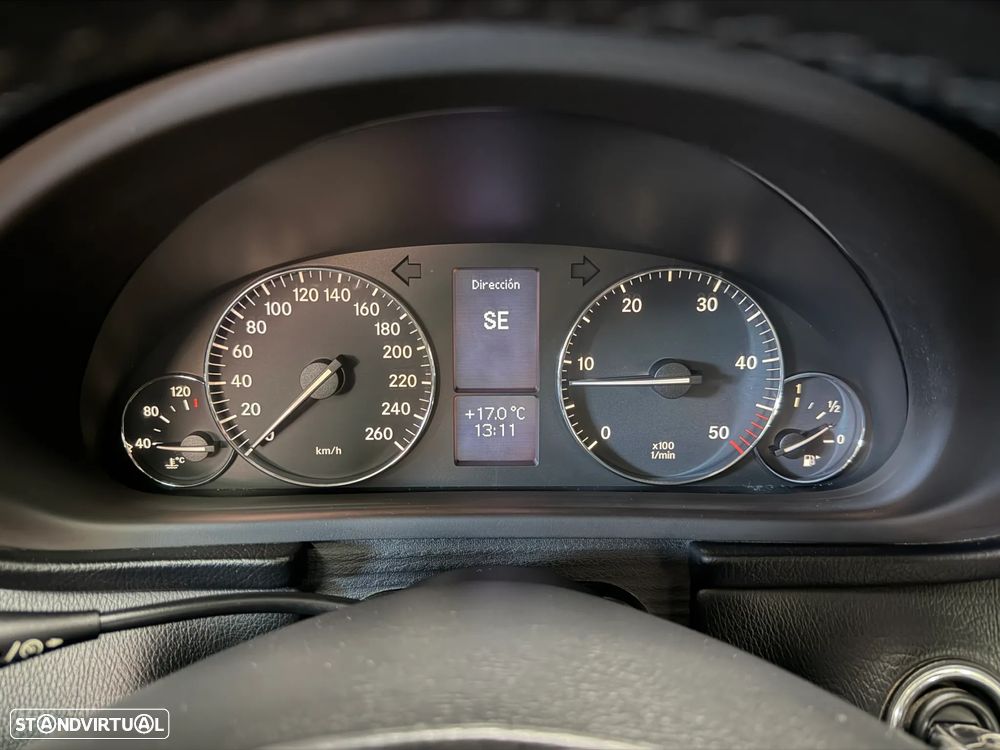 Mercedes-Benz C 220 CDI Avantgarde DPF - 41