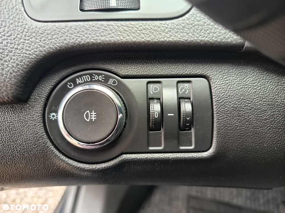 Opel Insignia 1.4 Turbo ecoFLEXStart/Stop Innovation - 24