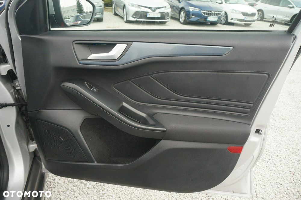 Ford Focus - 26