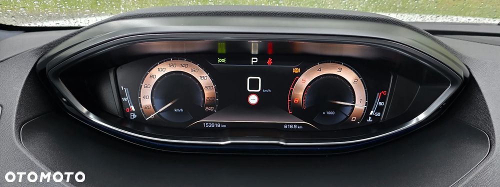 Peugeot 5008 2.0 BlueHDI GT S&S EAT8 - 24