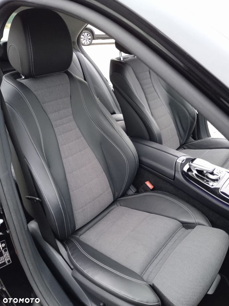 Mercedes-Benz Klasa E 220 d 9G-TRONIC Avantgarde - 13
