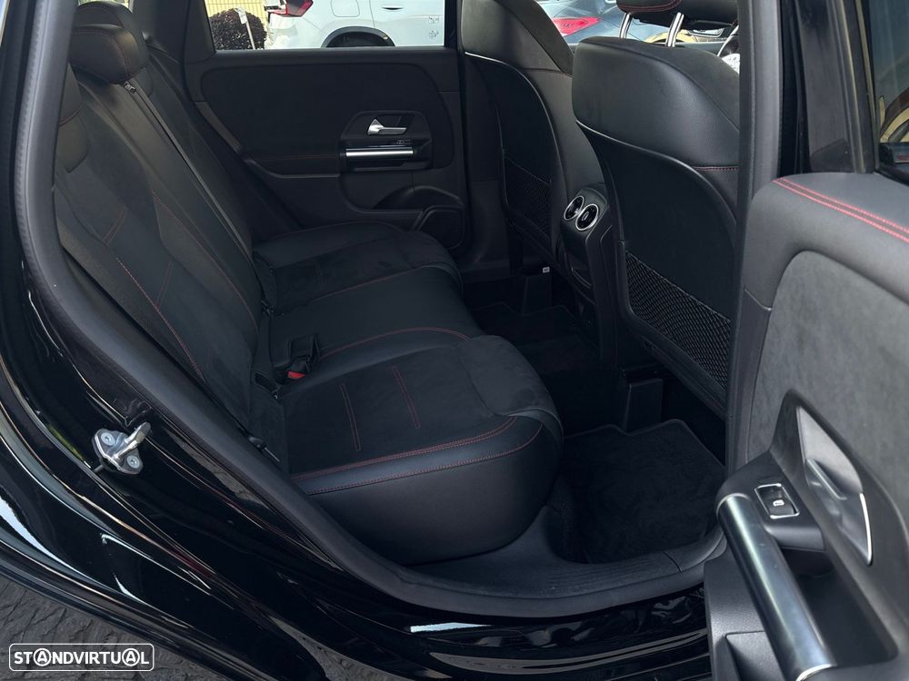 Mercedes-Benz B 250 e AMG Line - 18