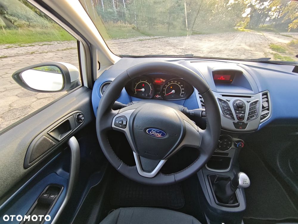 Ford Fiesta 1.25 Titanium - 26