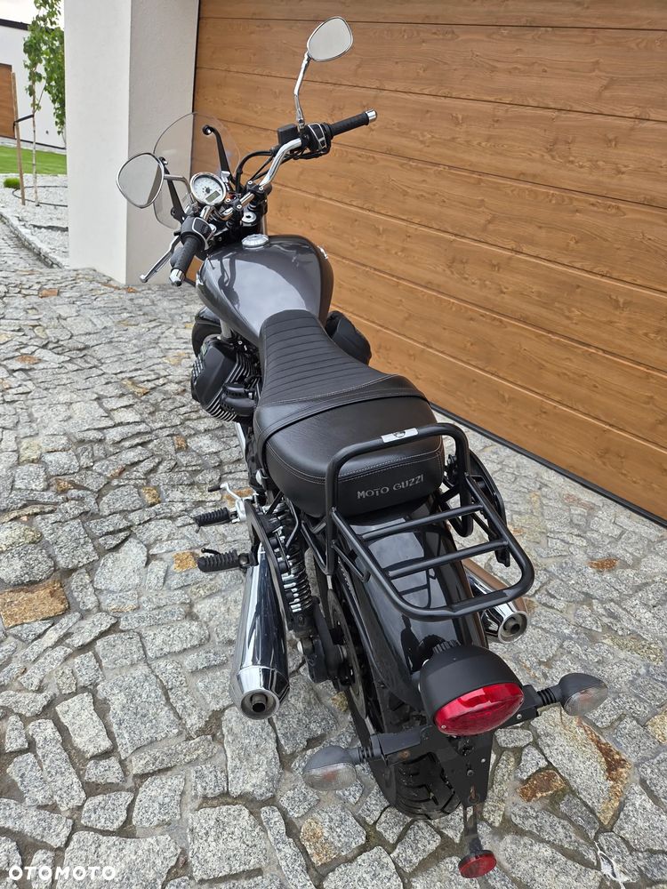 Moto Guzzi V9 - 4