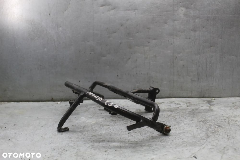 Aprilia Pegaso 650  Stelaż czaszy czachy mocowanie uchwyt - 2