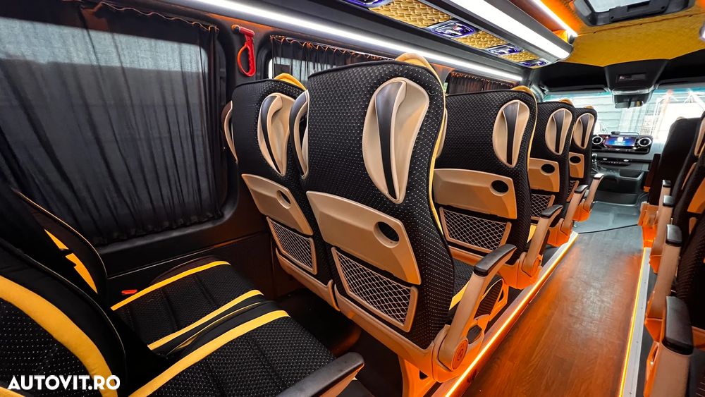 Mercedes-Benz Sprinter 517 CDI Microbuz 19+1+1 - 13