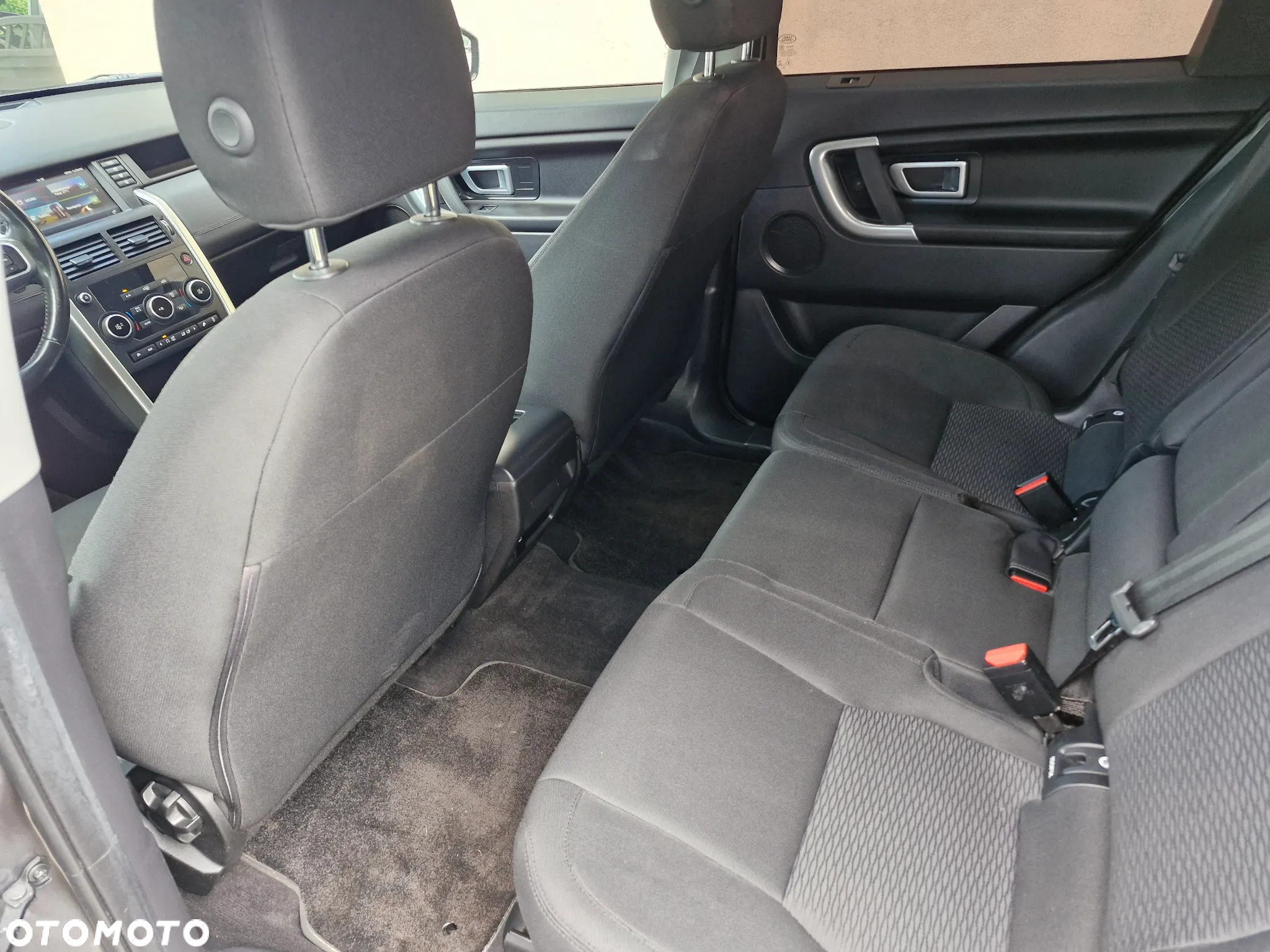 Land Rover Discovery Sport 2.0 TD4 HSE Luxury - 11
