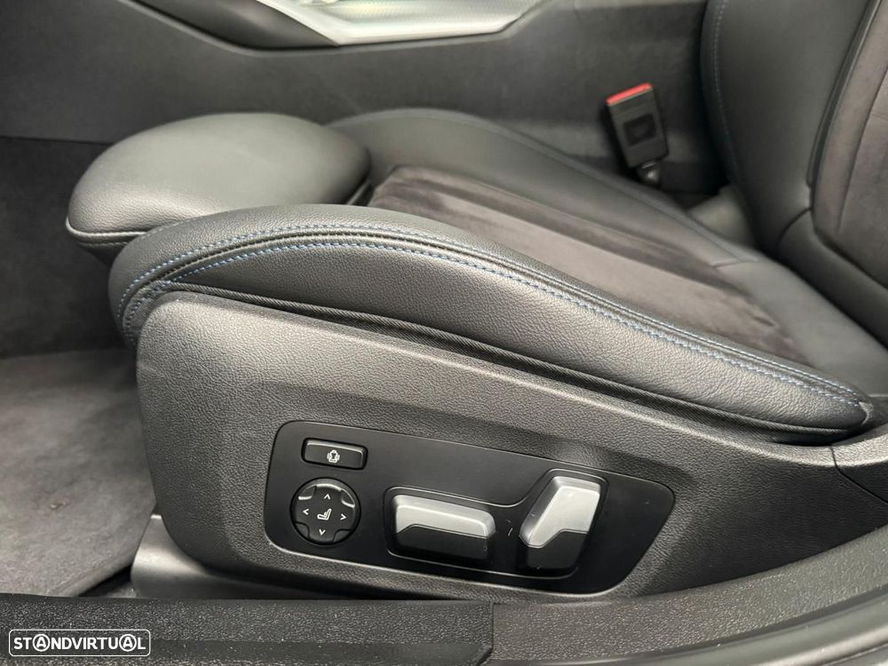 BMW 330 e Touring Pack M Auto - 18