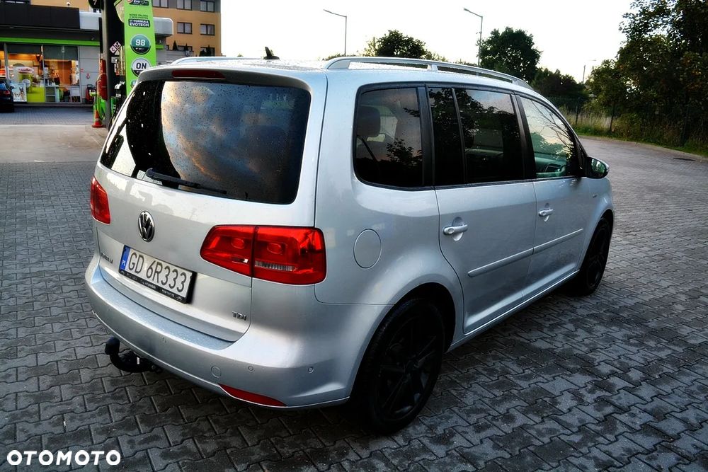 Volkswagen Touran 1.6 TDI DPF BlueMotion Technology DSG Life - 4