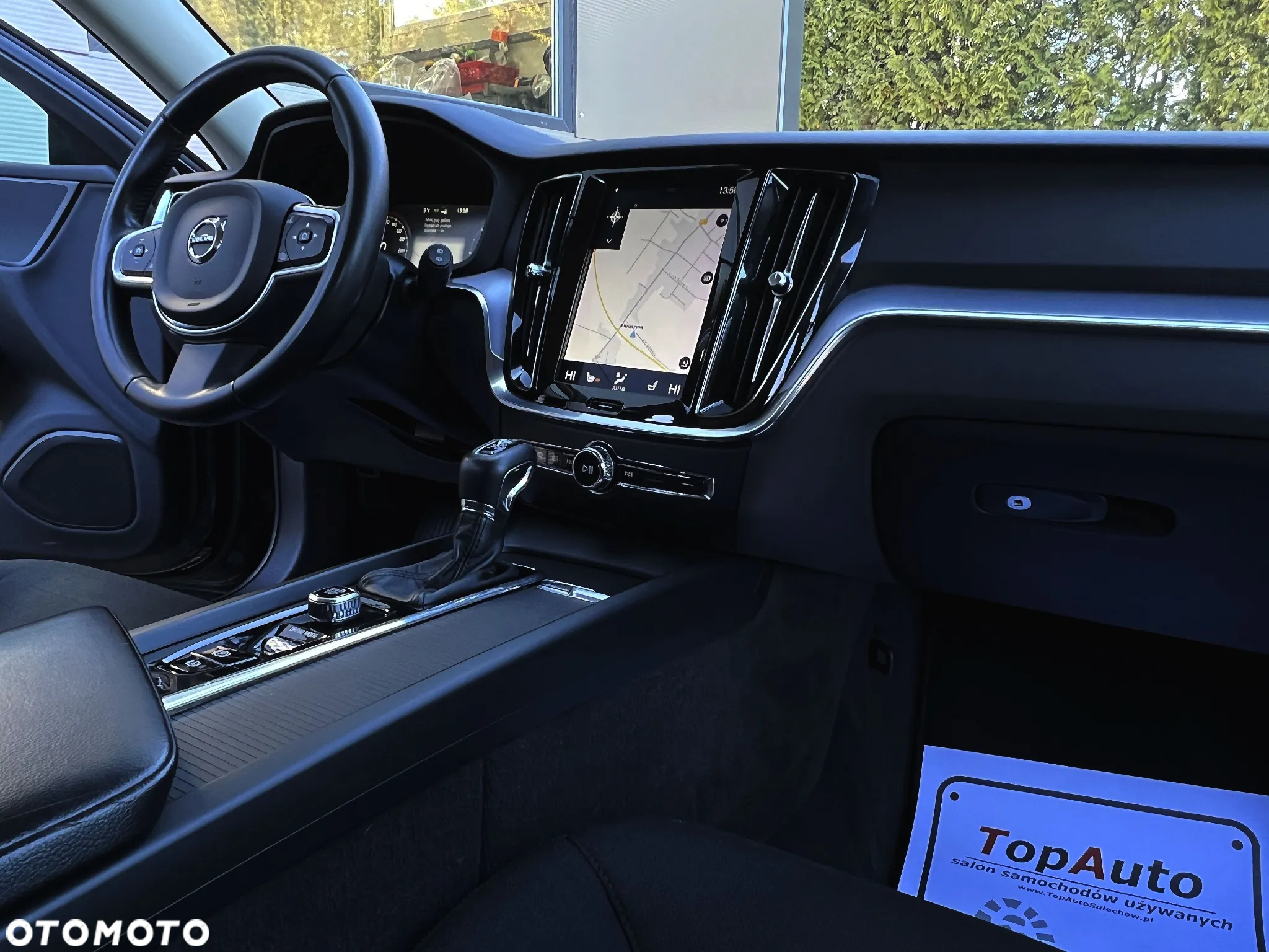 Volvo V60 D4 Momentum - 17
