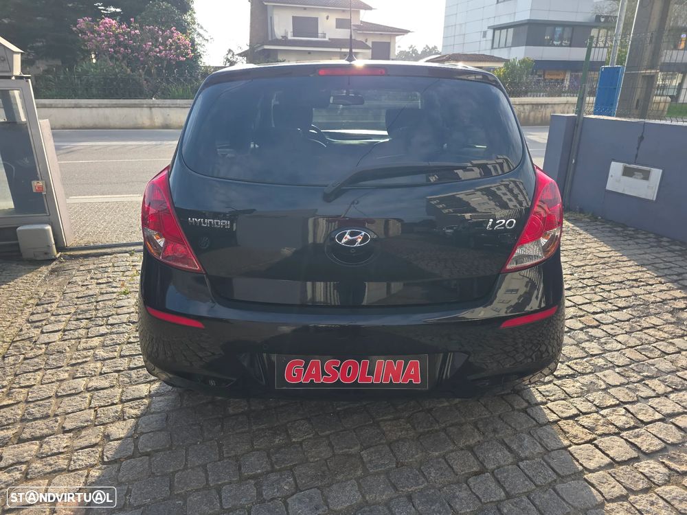 Hyundai i20 1.2 GO! Plus - 8