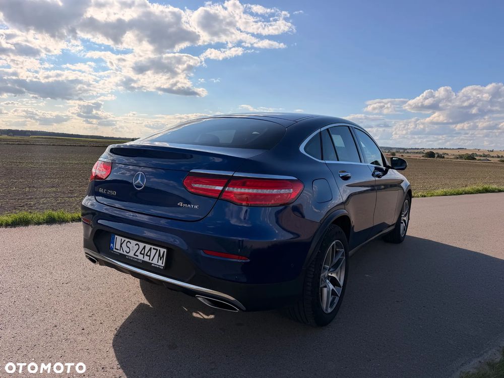 Mercedes-Benz GLC - 4