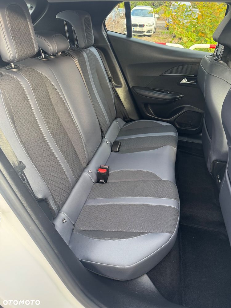 Peugeot 2008 - 31