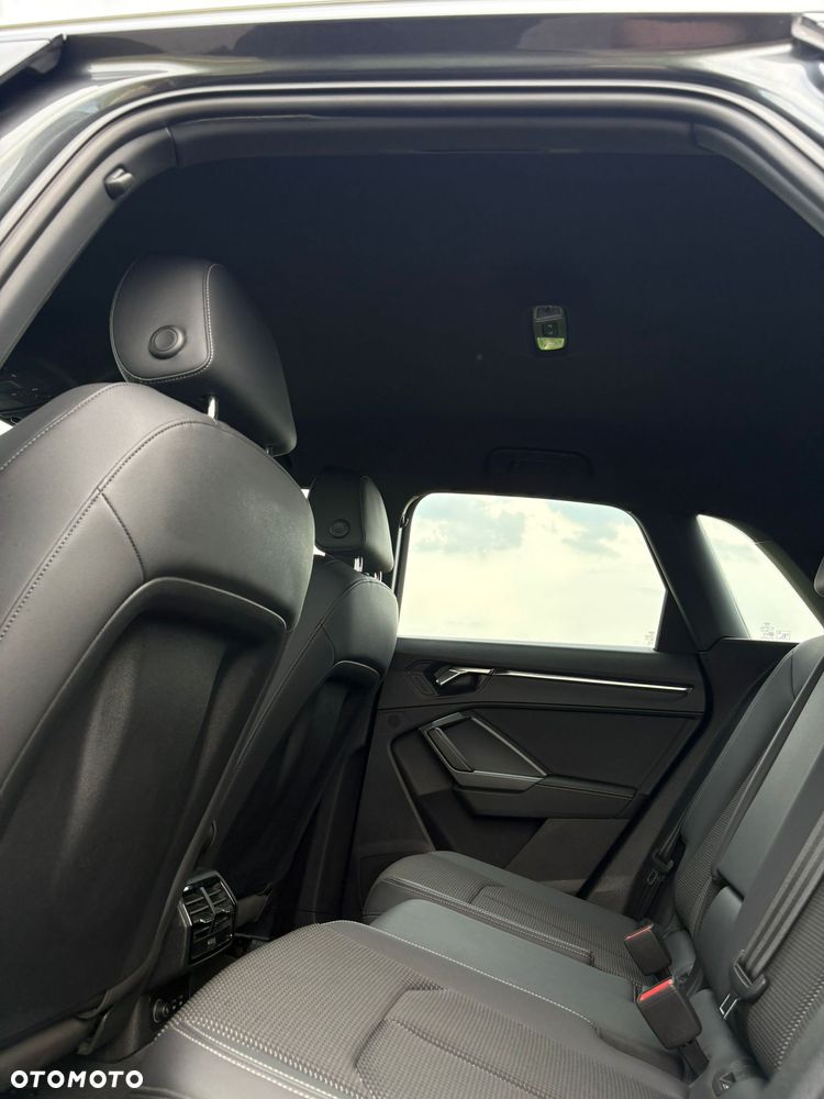 Audi Q3 - 13