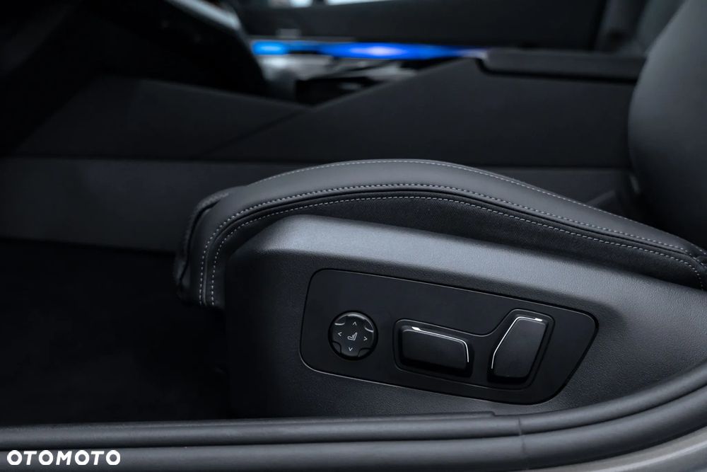BMW Seria 5 - 26