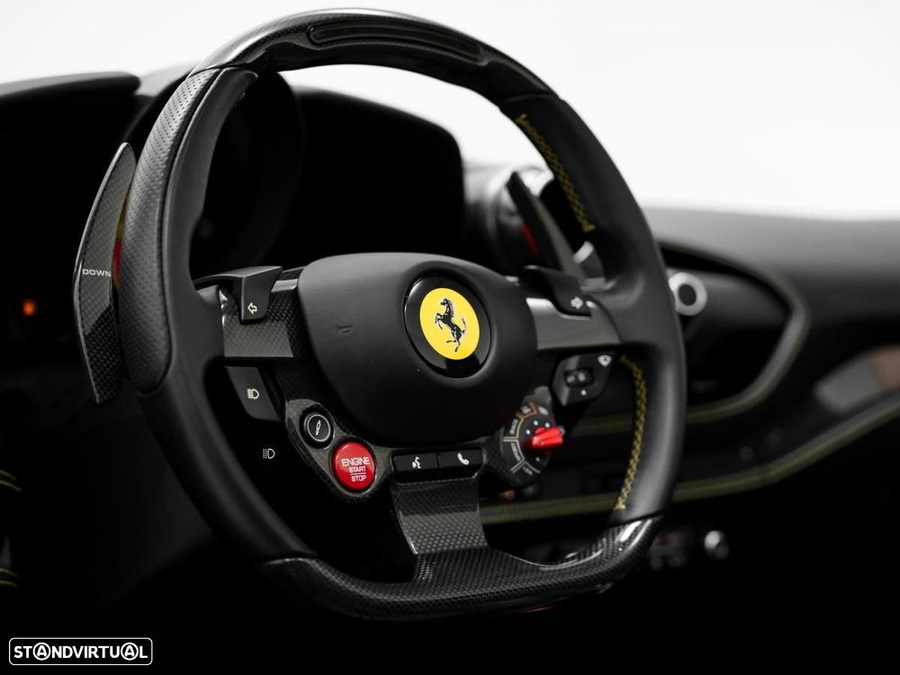 Ferrari F8 Tributo Spider - 20