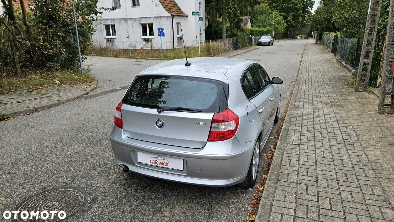 BMW Seria 1 116i - 7