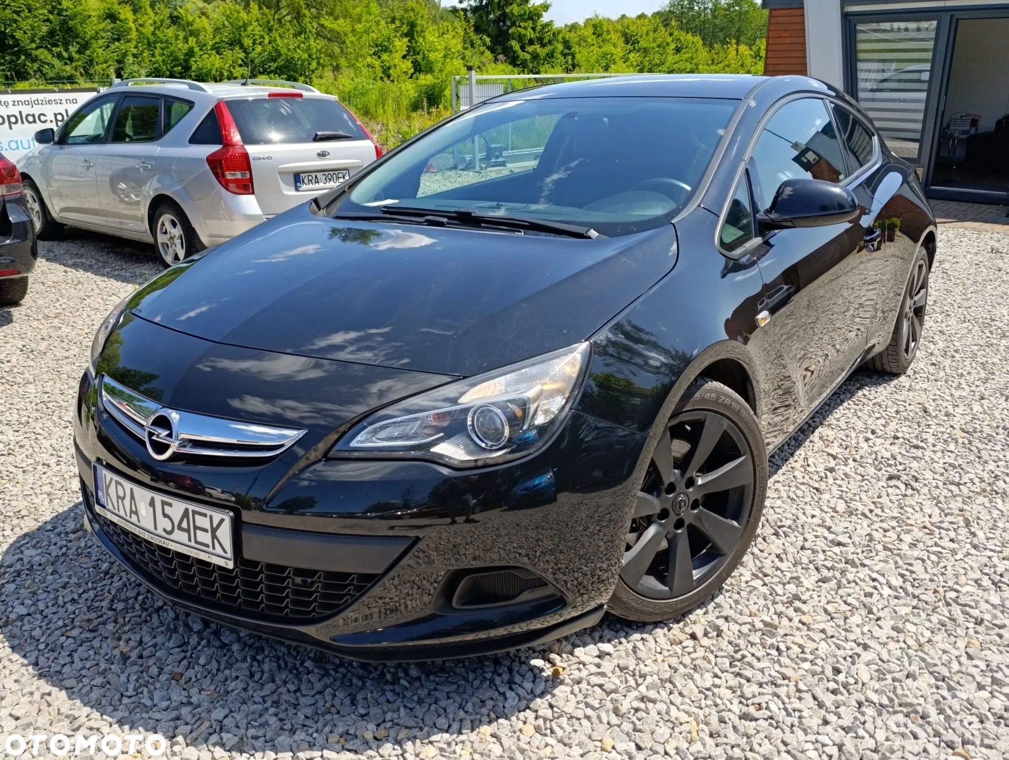 Opel Astra GTC 1.4 Turbo Edition - 1