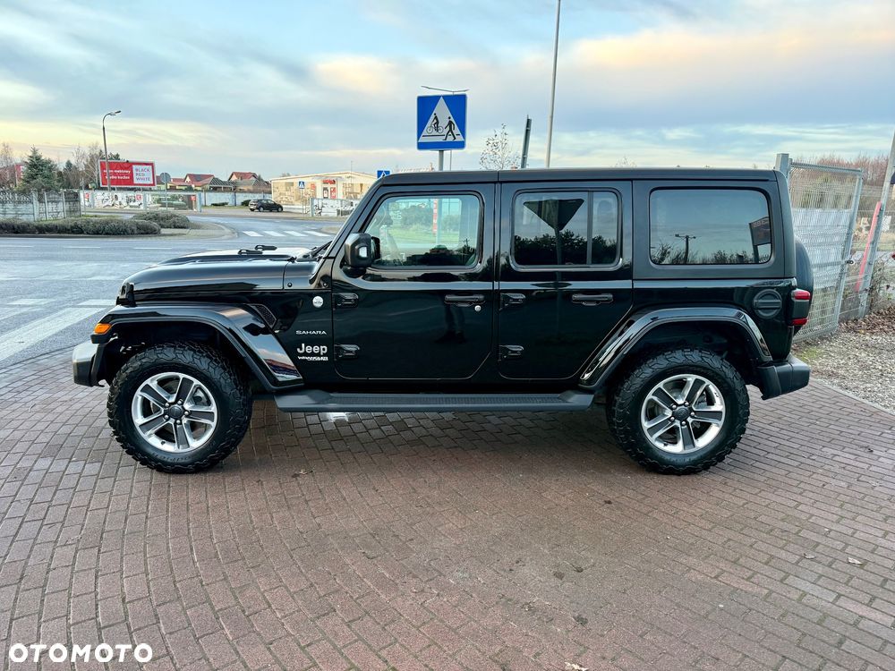 Jeep Wrangler Unlimited GME 2.0 Turbo Sahara - 30