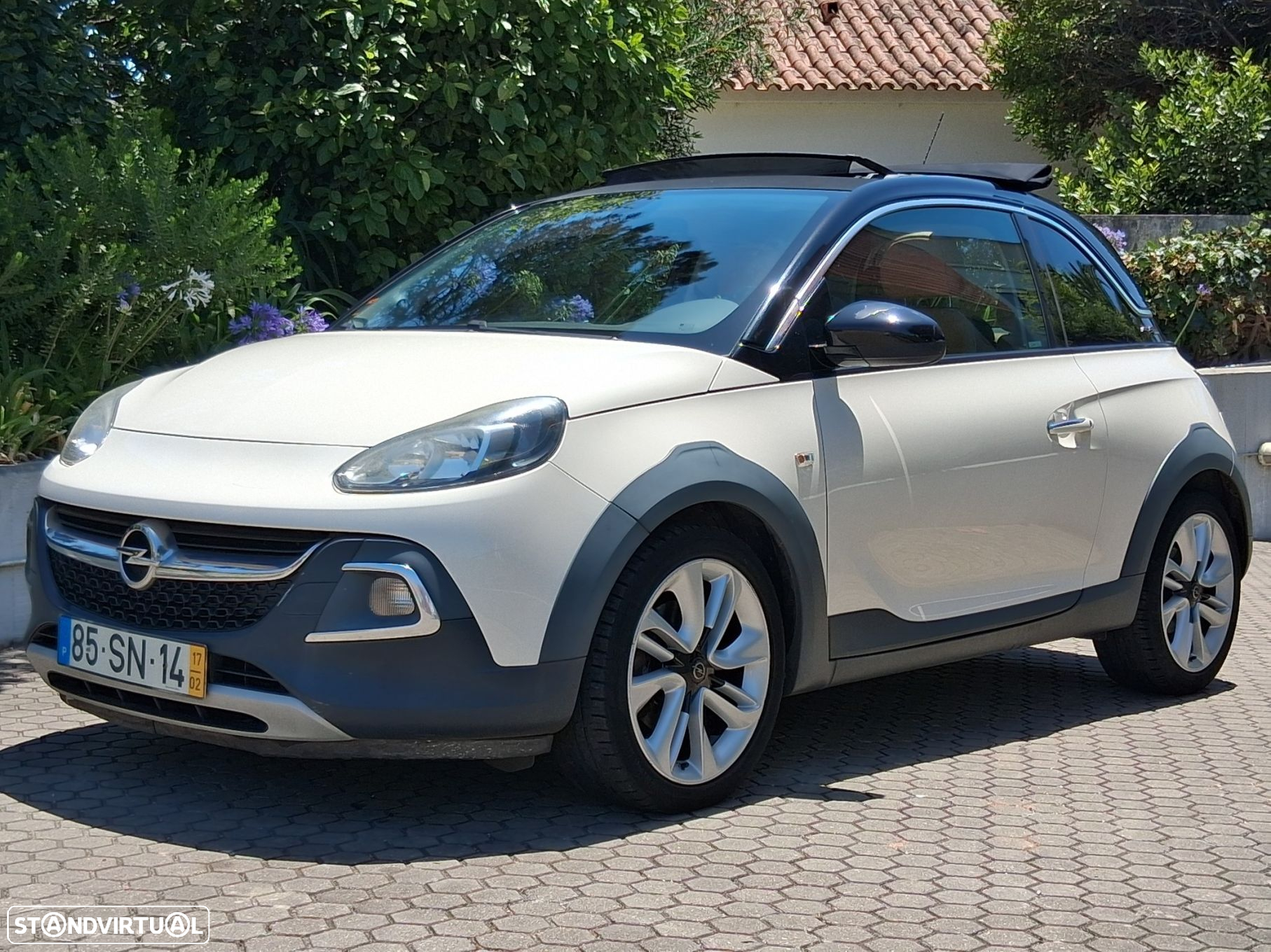 Opel Adam 1.0 T Rocks - 3