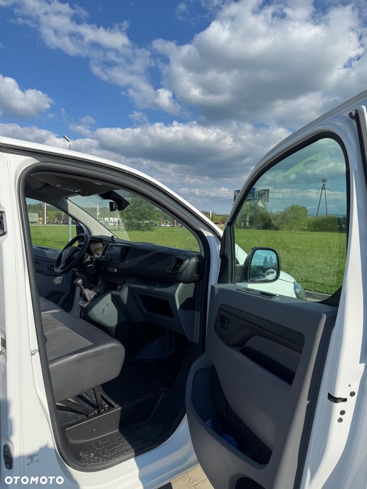 Opel Vivaro - 19