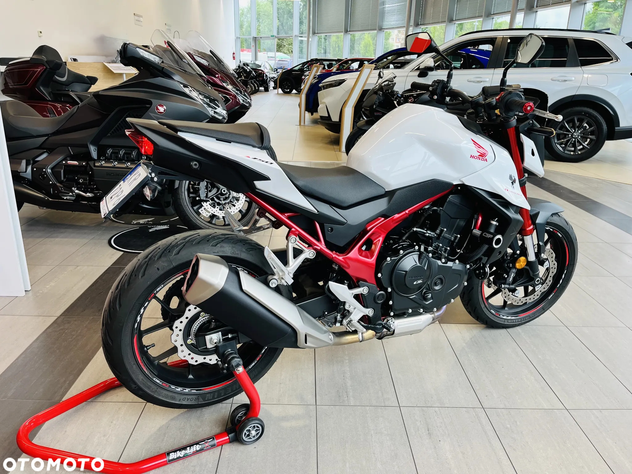 Honda CB - 6